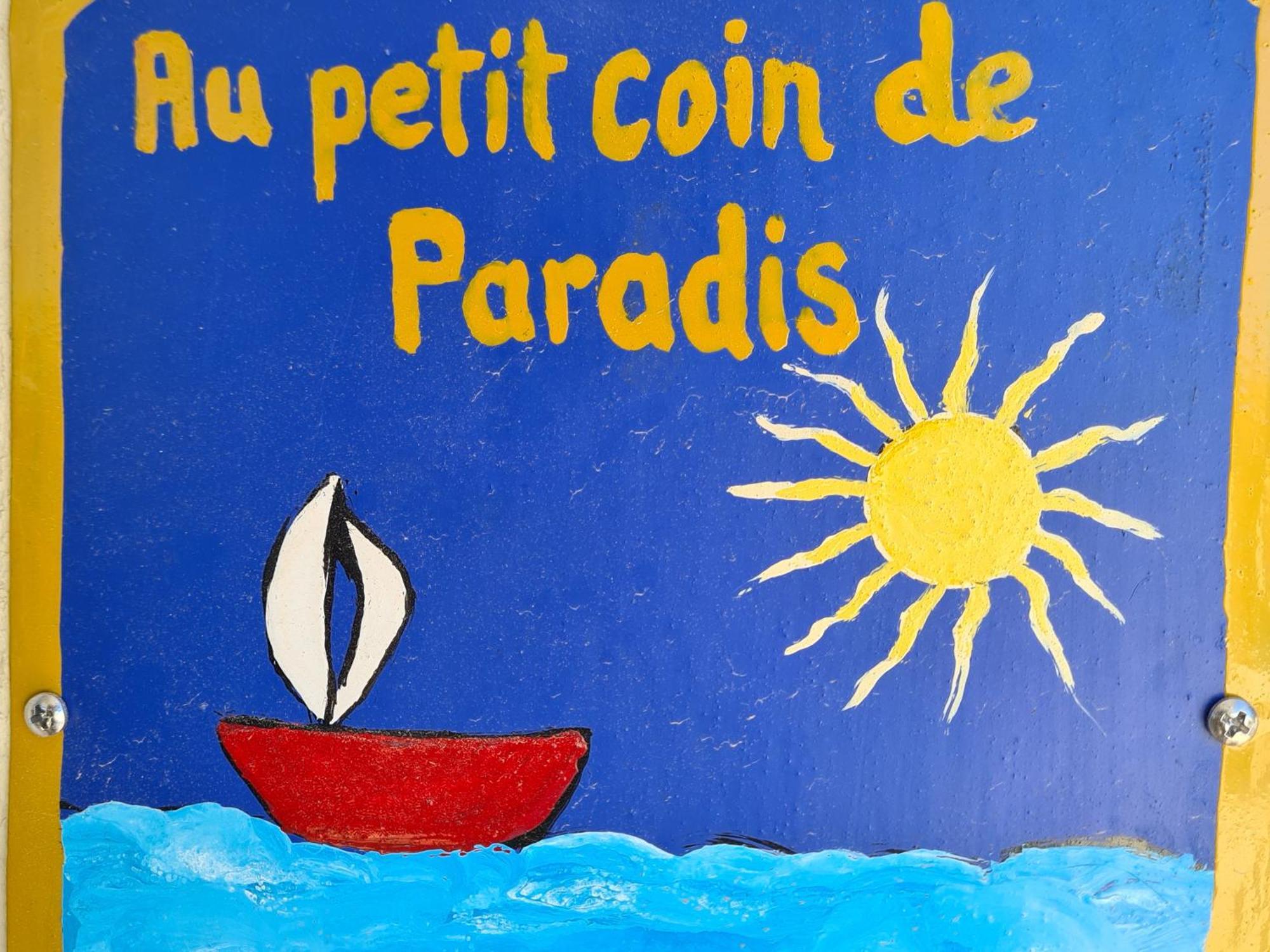 Petit Coin De Paradis Les Pieds Dans L'Eau La Londe-les-Maures Exterior photo